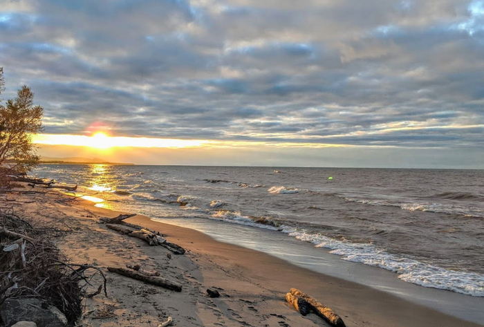 Hokans Motel (Scotts Superior Inn & Cabins, Hokans, Tallmans Motel) - Recent Photos From Website (newer photo)